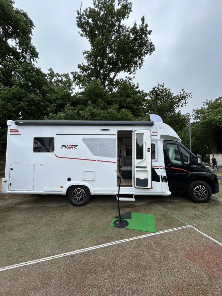Autocaravana Pilote P740FC Expression 2027